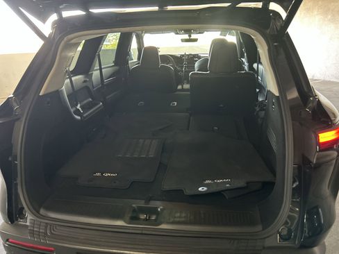 Used 2024 INFINITI QX60 Pure image 21