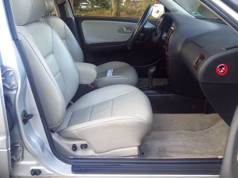 Used 1996 INFINITI G20 image 15