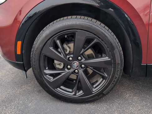 Used 2023 Buick Envision Essence w/ Sport Touring Package image 34