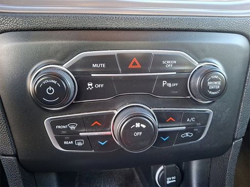 Used 2023 Dodge Charger SXT image 17
