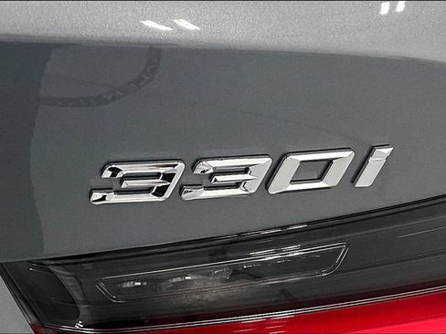 New 2025 BMW 330i Sedan RWD image 33