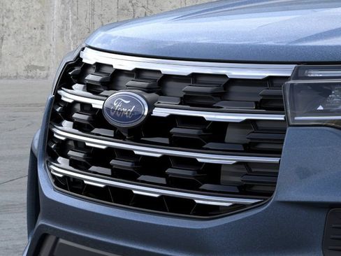 New 2026 Ford Explorer Active RWD image 16
