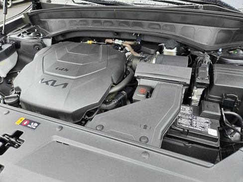 Used 2025 Kia Telluride S AWD/4WD image 24