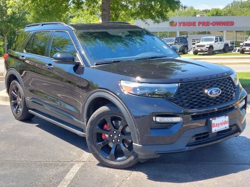 Used 2024 Ford Explorer ST w/ Equipment Group 401A AWD/4WD image 2