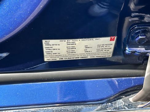 Used 2017 Tesla Model S 75 RWD image 20
