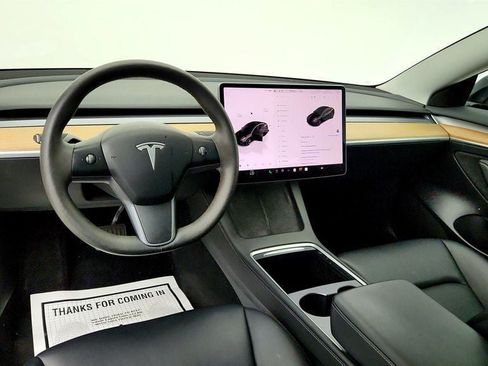 Used 2023 Tesla Model 3 Standard Range RWD image 11
