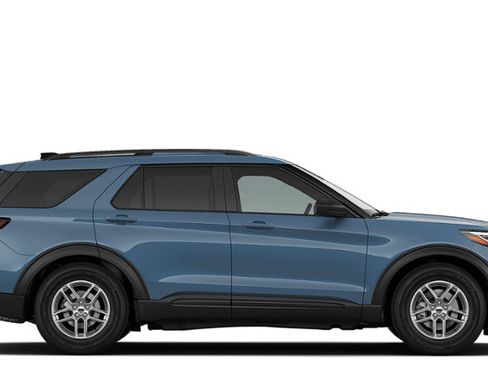 New 2027 Ford Explorer Active RWD image 5