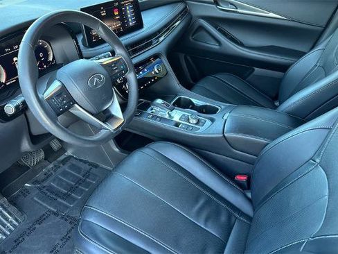 Certified 2023 INFINITI QX60 Luxe image 10