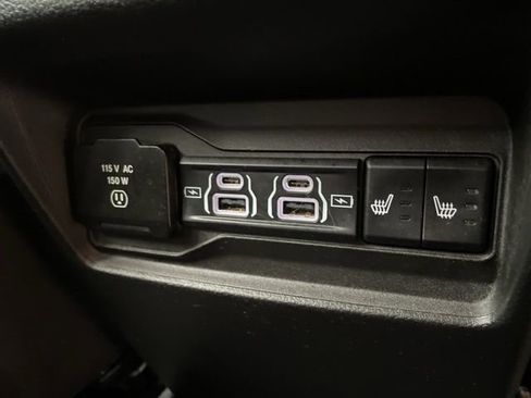 Certified 2022 Jeep Grand Cherokee Limited w/ Luxury Tech Group II image 14