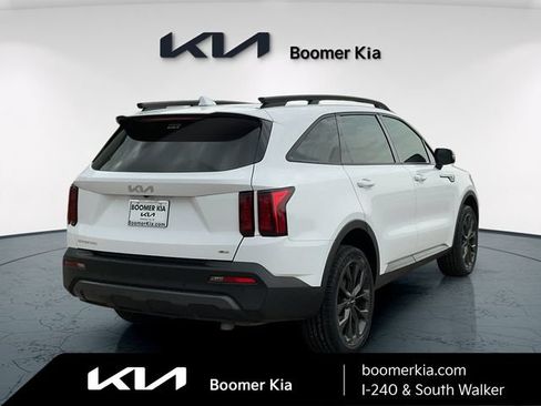 Certified 2023 Kia Sorento X-Line EX AWD/4WD image 5