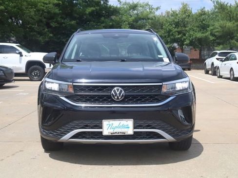Used 2024 Volkswagen Taos S FWD image 2