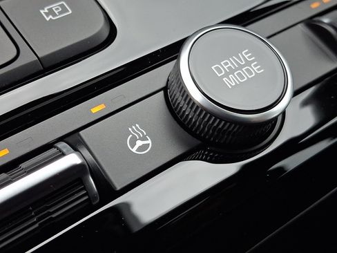 New 2026 Kia K5 GT-Line w/ GT-Line Premium Package AWD/4WD image 16