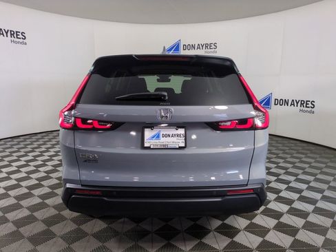 Used 2025 Honda CR-V EX-L image 4