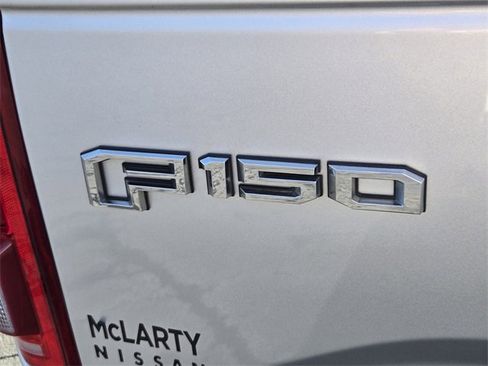 Used 2017 Ford F150 XLT w/ Equipment Group 302A Luxury image 17