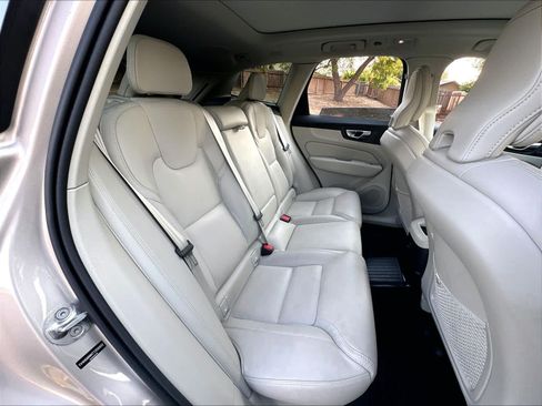 Used 2026 Volvo XC60 T8 Ultra w/ Protection Package Premier AWD/4WD image 28