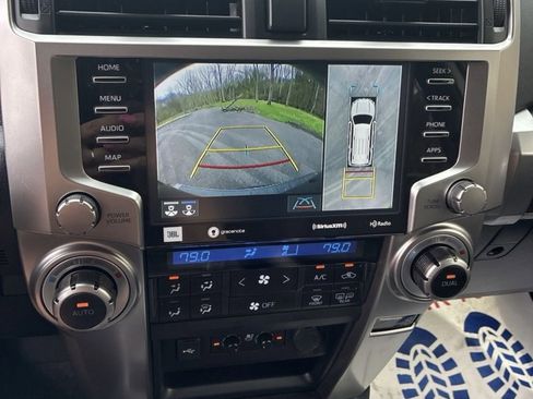 Used 2022 Toyota 4Runner Limited image 12
