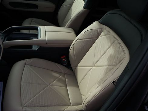 New 2027 Kia Telluride EX FWD image 24