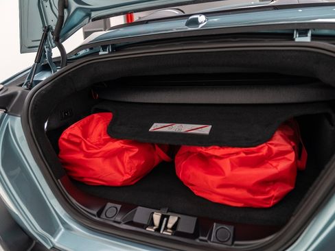 Used 2025 Ferrari Roma Spider image 40