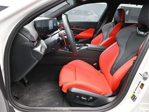 Used 2025 BMW M5 Touring w/ M Driver's Package AWD/4WD image 5