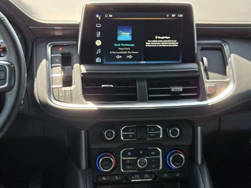 Certified 2022 Chevrolet Tahoe Z71 w/ Luxury Package image 16