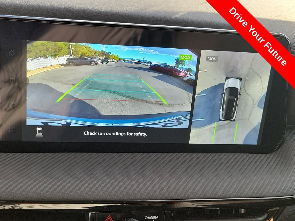 Used 2026 Nissan Kicks SR w/ Illumination Package FWD image 12
