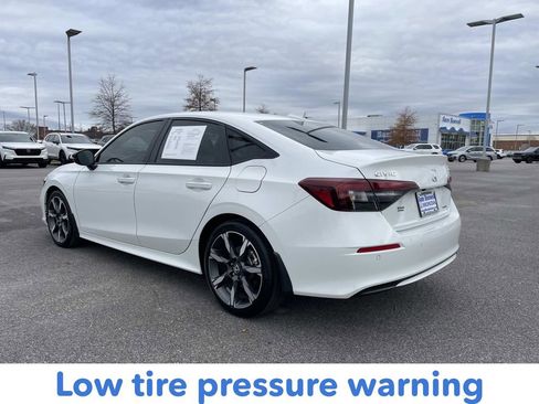 Certified 2025 Honda Civic Sport Touring image 7