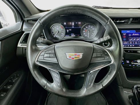 Used 2020 Cadillac XT5 Premium Luxury AWD/4WD image 11