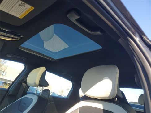 New 2025 Kia K4 GT-Line Turbo image 13