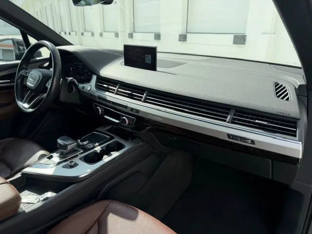 Used 2018 Audi Q7 2.0T Premium Plus AWD/4WD image 18