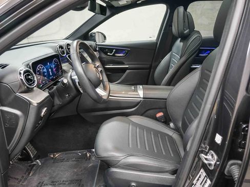Used 2026 Mercedes-Benz GLC 300 image 23