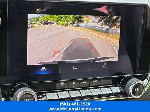 Used 2023 Chevrolet Colorado LT w/ LT Convenience Package RWD image 22
