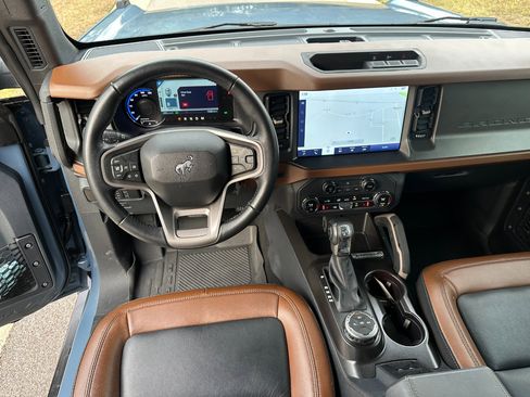 Used 2024 Ford Bronco Outer Banks image 29