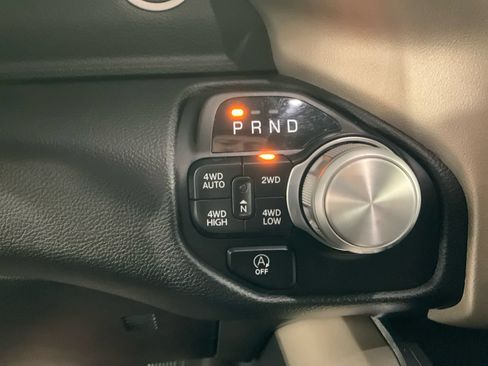 Used 2022 RAM 1500 Laramie AWD/4WD image 31