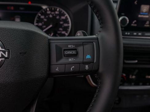 New 2026 Nissan Rogue SV image 27