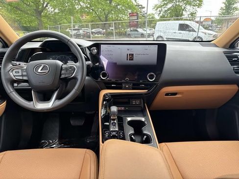 Used 2024 Lexus NX 350 AWD image 15