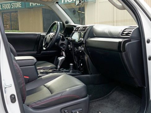 Used 2017 Toyota 4Runner TRD Pro image 21