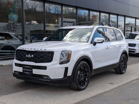Used 2022 Kia Telluride SX w/ SX Prestige Package image 1