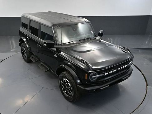 Used 2023 Ford Bronco Outer Banks image 41