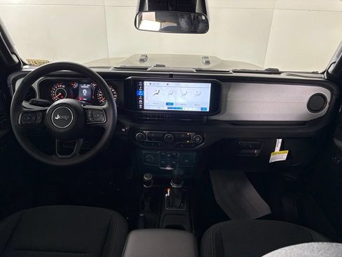 New 2026 Jeep Gladiator Sport AWD/4WD image 39