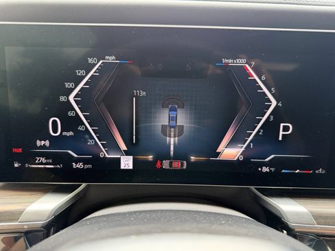 Certified 2024 BMW 760i xDrive AWD/4WD image 32