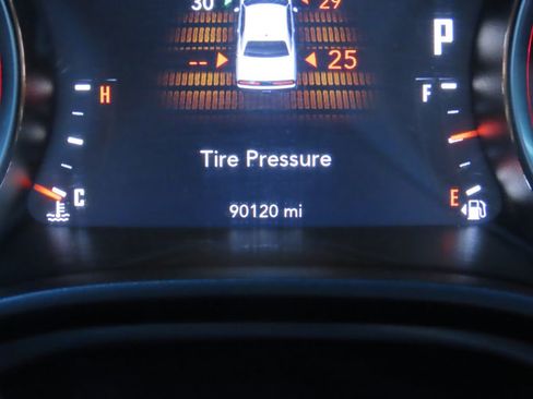 Used 2019 Dodge Challenger R/T image 20