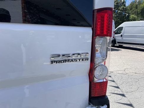 Used 2023 RAM ProMaster 2500 FWD image 7