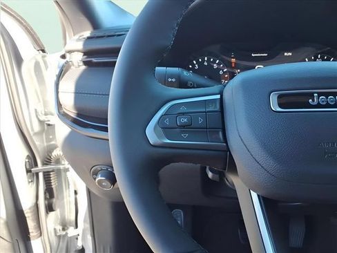 New 2026 Jeep Compass Limited AWD/4WD image 19