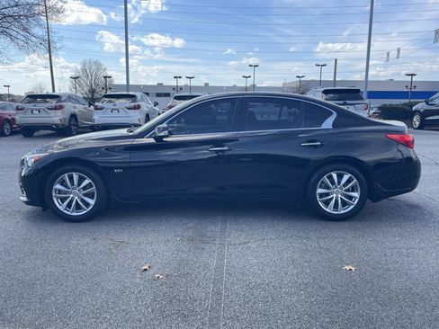 Used 2017 INFINITI Q50 3.0t Premium w/ Driver Assistance Package image 2