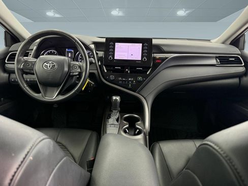 Used 2024 Toyota Camry SE w/ Blackout Package (TMS) FWD image 13
