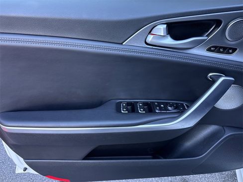 Used 2020 Kia Stinger GT1 image 19