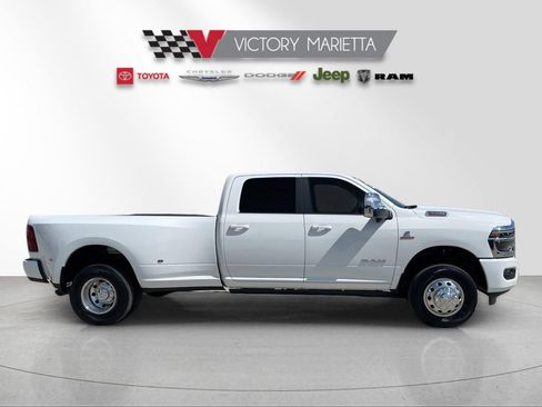 New 2026 RAM 3500 Laramie AWD/4WD image 6