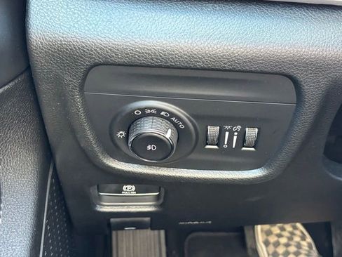 New 2026 Jeep Grand Cherokee Limited w/ Trailer Tow Package image 31