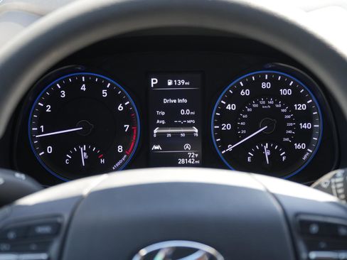 Used 2023 Hyundai Kona SEL image 22