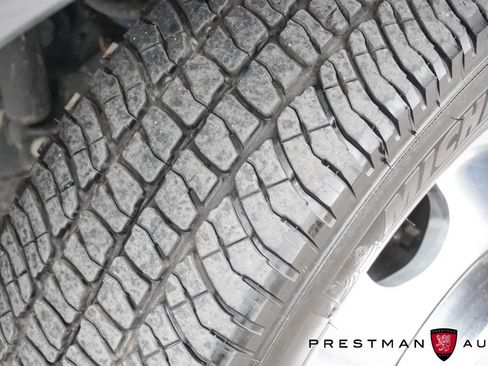 Used 2025 Ford F350 XLT w/ FX4 Off-Road Package image 12